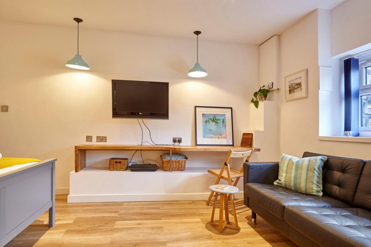 The Mural - City Centre - Your Apartment 布里斯托 外观 照片